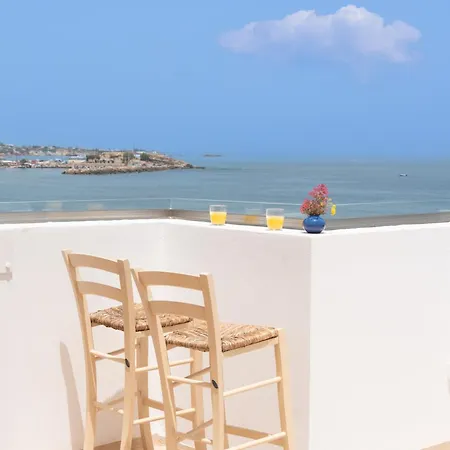 Sea Breeze Hotel 3*